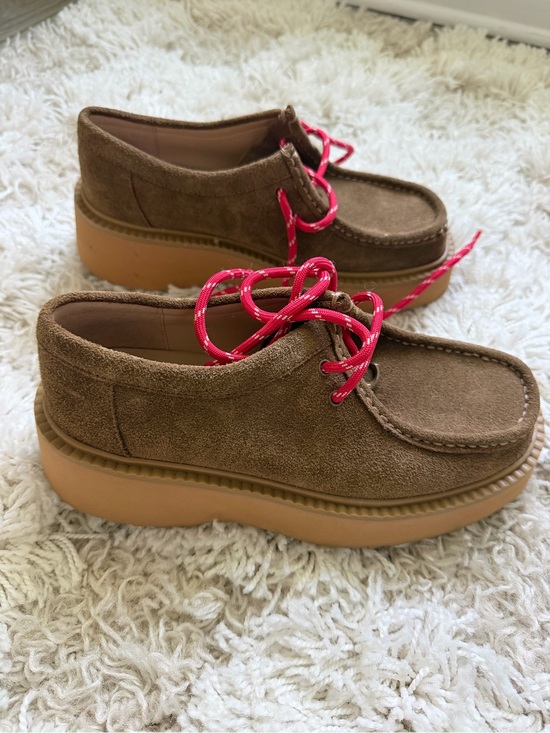 Coach Women\'s Sculpted C Suede Chukka shoes